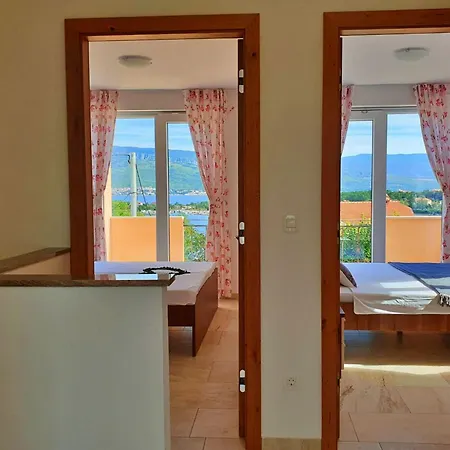 Rebeka By Interhome *