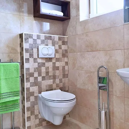 Rebeka By Interhome *