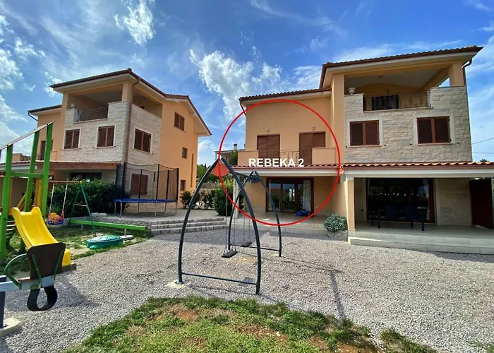 Rebeka By Interhome Apartament